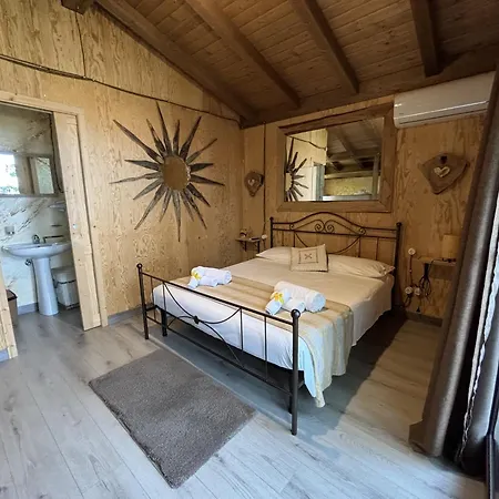 Le Casette Sull'albero Di Alba Lodge Messina