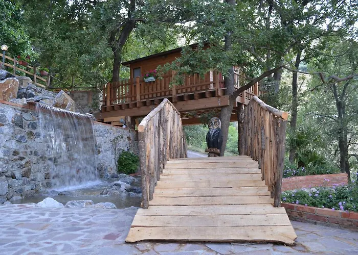 Lodge Le Casette Sull'albero Di Alba