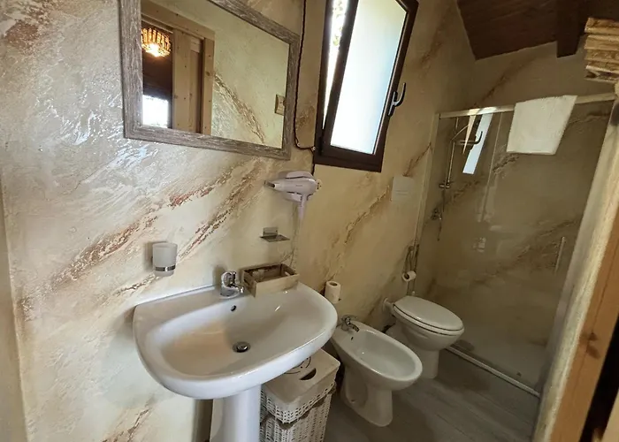 Le Casette Sull'albero Di Alba Lodge *