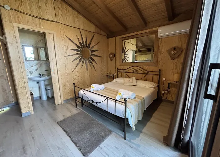 Le Casette Sull'albero Di Alba Lodge Messina