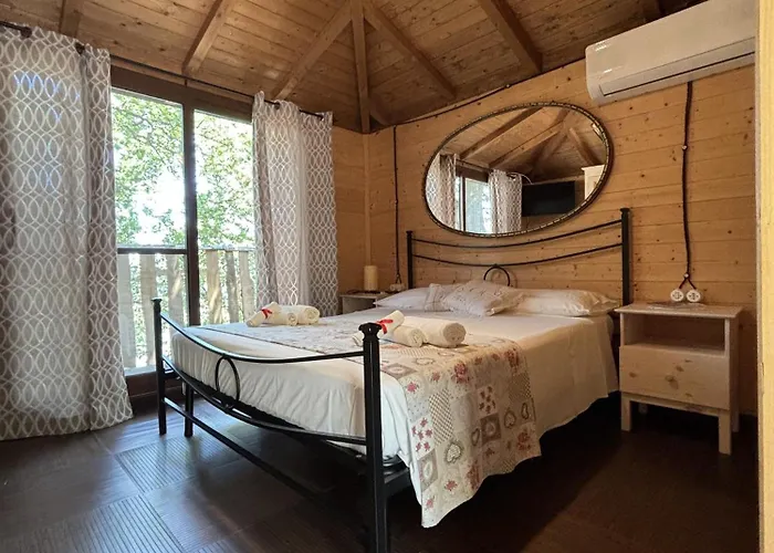 Le Casette Sull'albero Di Alba Lodge Messina